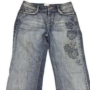 White House Black Market Blanc Floral Print Size 6